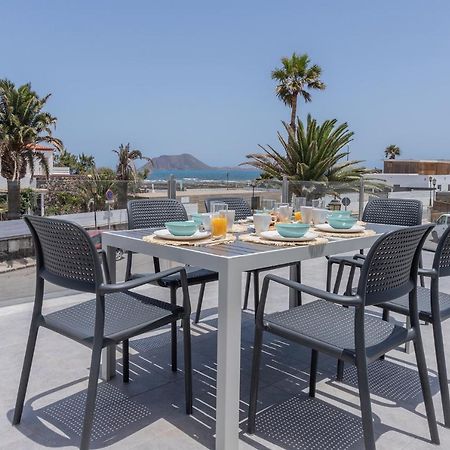 Apartment Holiday 2 Beachfront Corralejo By Holidays Home Extérieur photo
