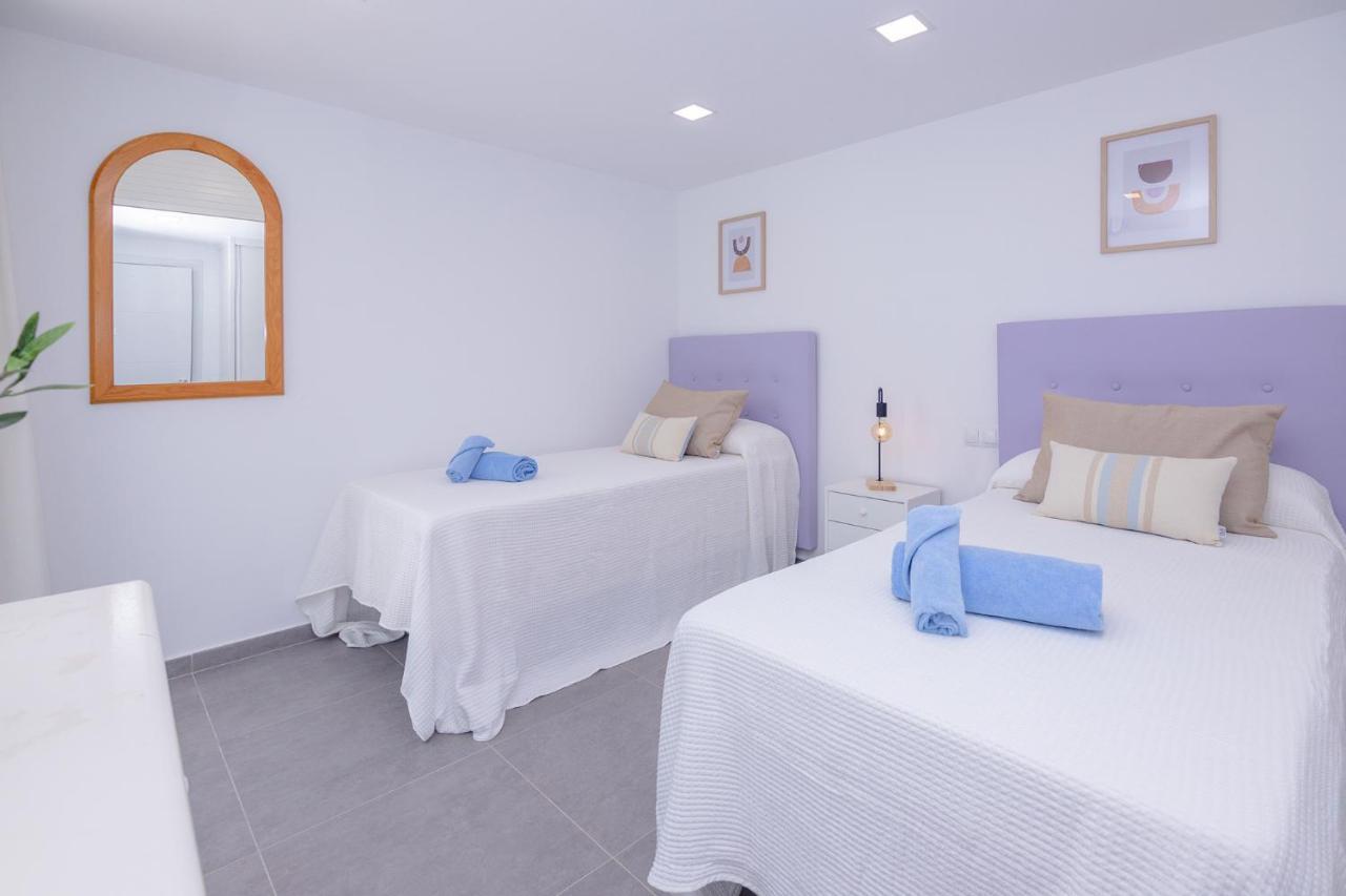 Apartment Holiday 2 Beachfront Corralejo By Holidays Home Extérieur photo