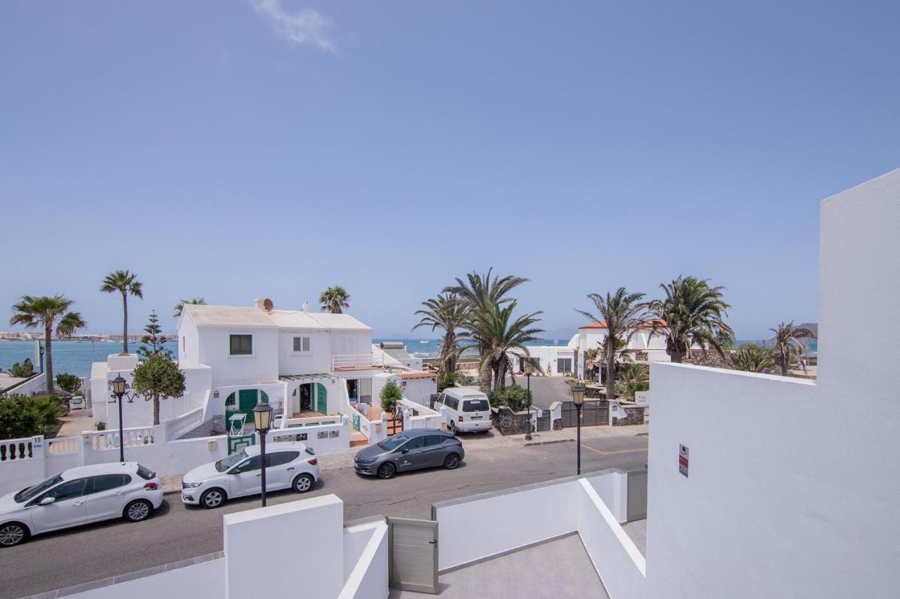 Apartment Holiday 2 Beachfront Corralejo By Holidays Home Extérieur photo