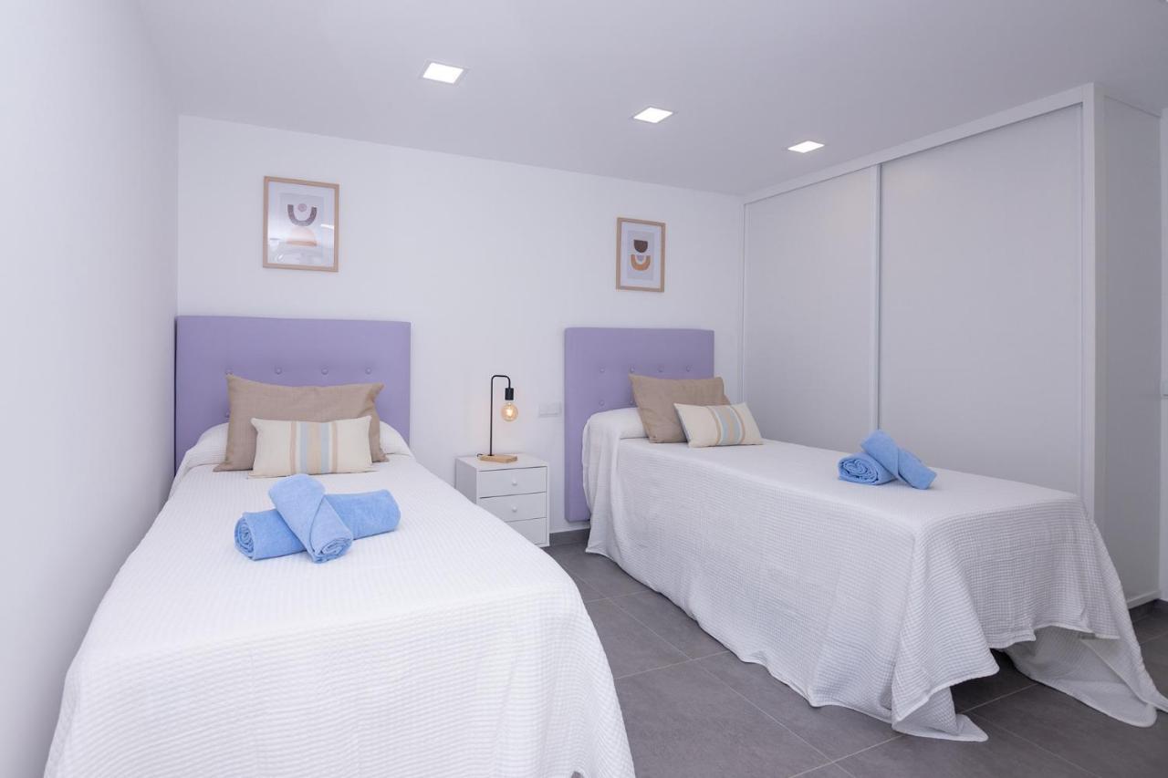 Apartment Holiday 2 Beachfront Corralejo By Holidays Home Extérieur photo